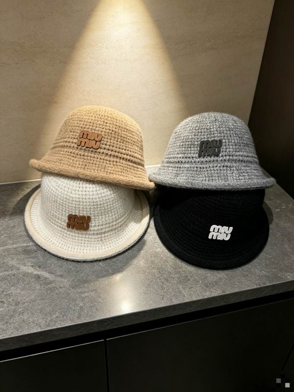 Miumiu hat dx70